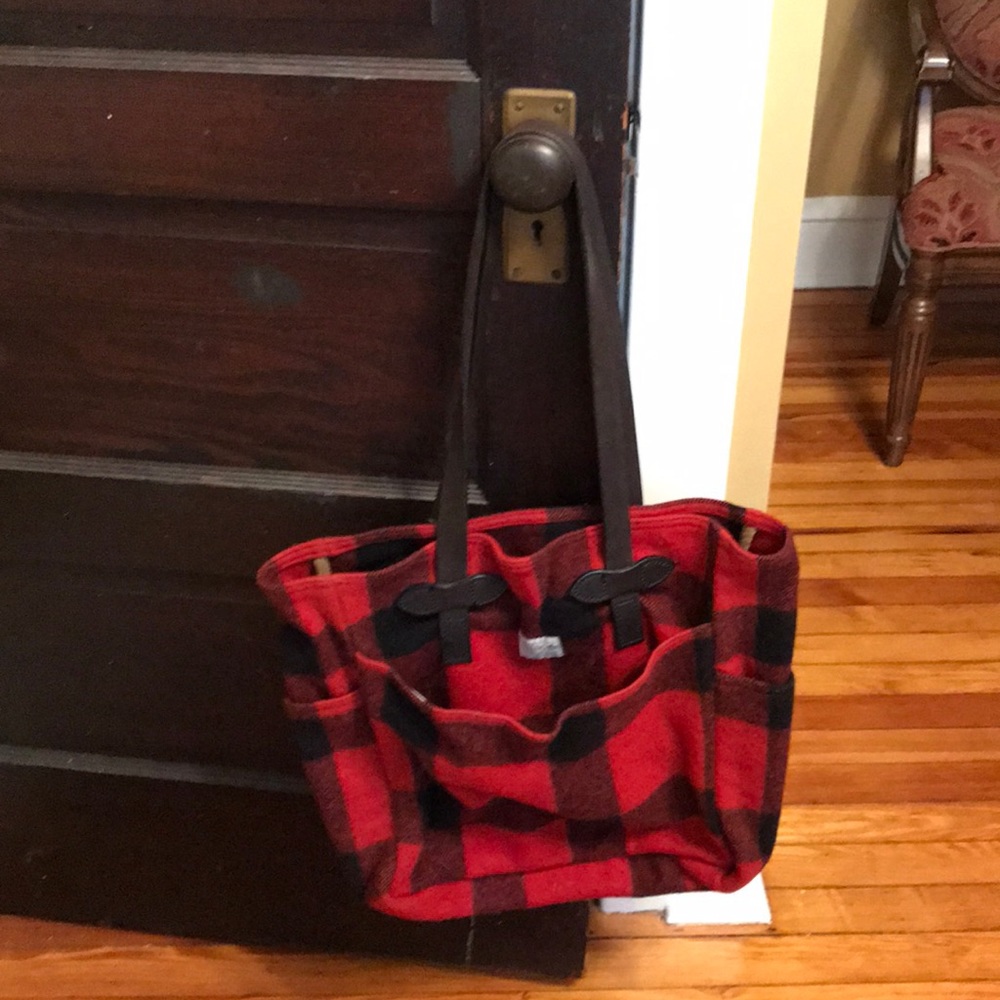 Filson shoulder bag